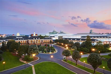 Gaylord Opryland Resort & Convention Center in Nashville, TN | Expedia