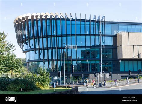 The Oastler Building at Queensgate Campus, University of Huddersfield, Queensgate, Huddersfield ...