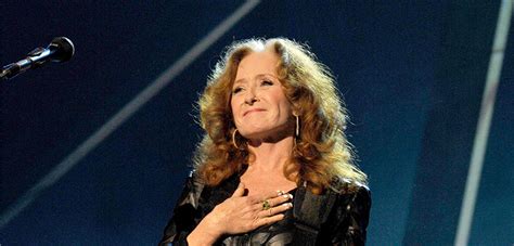 Bonnie Raitt Tickets | Vivid Seats