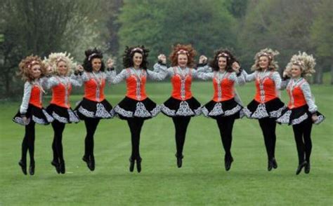 Love the hair... so cool! | Irish dancing dresses, Irish dance, Irish dance costume