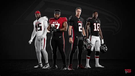 Atlanta Falcons go back to black, unveil new uniforms