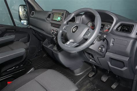 Renault Master Interior, Sat Nav, Dashboard | What Car?