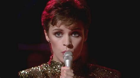 Sheena Easton : For Your Eyes Only (HQ) Bond Theme - YouTube