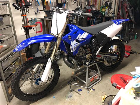 99% finished with my 02’ YZ250 build! : r/Dirtbikes