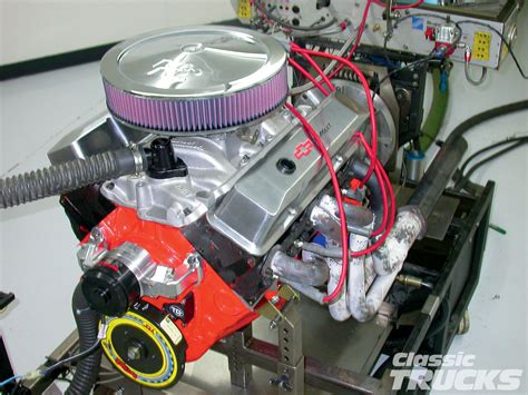 Small Block Chevy Engine Builds