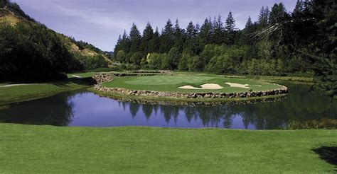 Salmon Run Golf Course - Pacific Coast Golf Guide