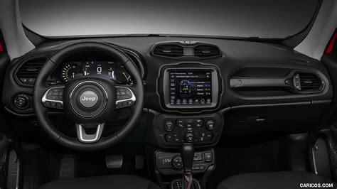 2020 Jeep Renegade Trail Hawk PHEV | Interior, Cockpit