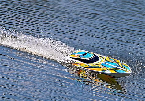 Traxxas Blast Electric RC Boat | MyRCPitstop | Online RC (Radio Control ...