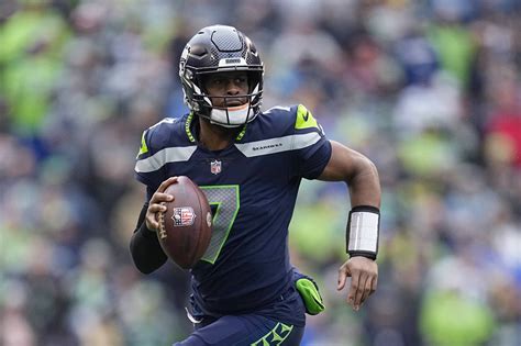 Seahawks position overview: Is Smith future at QB in Seattle? | HeraldNet.com