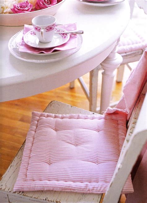 33 best images about KITCHEN CHAIR CUSHIONS - DIY on Pinterest | Chairs, Seat covers and Recover ...