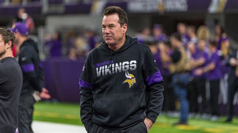 Vikings Offensive Coordinator Gary Kubiak Announces Retirement