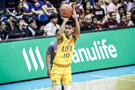 Rhenz Abando claims 1st UAAP Season 82 Player of the Week honor