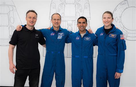 Astronauts choose ‘Endurance’ as name for new SpaceX crew capsule ...