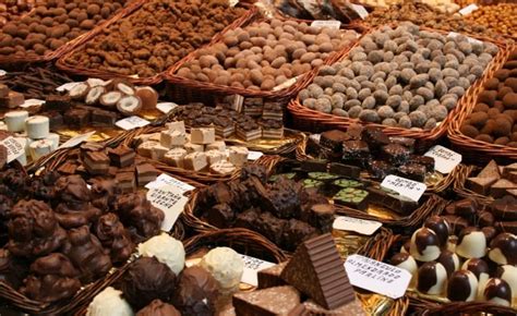 How to Properly Eat Your Way Through the Perugia Chocolate Festival ...