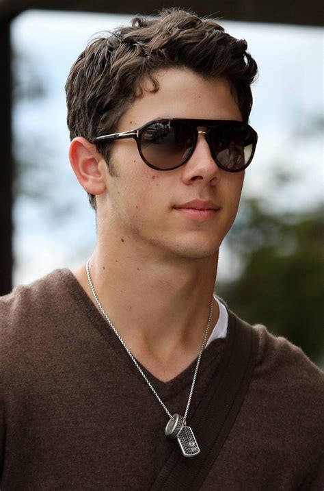 Hairstyles Vintage: Nick Jonas Haircuts 2012 Pictures