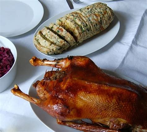 German Xmas Goose & Sausage | Christmas food dinner, Goose recipes, Christmas food