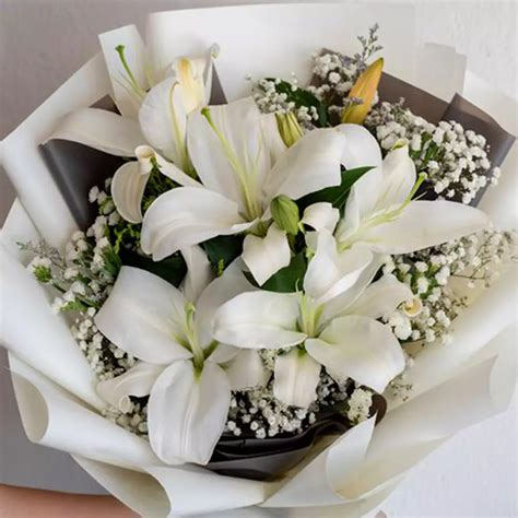 Online Charming White Lilies Bouquet Gift Delivery in Singapore - FNP