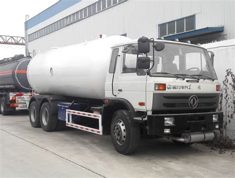 20000 Liter 10 Ton LPG Gas Tanker Truck Rigid Bobtail Truck With ...