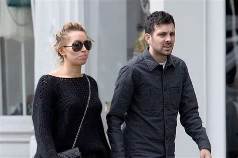 Who is magician Dynamo's wife Kelly Frayne? From low profile first meeting to 'wooing her ...