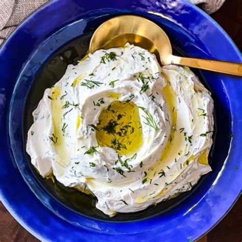 Easy Labneh Dip Recipe With Garlic And Dill - Sip Bite Go