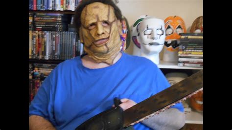 Trick or Treat Studios - The Texas Chainsaw Massacre - Leatherface Skinner Mask Review - YouTube