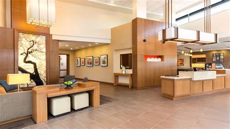 Modern Hotel in Canton, Ohio | Hyatt Place Canton