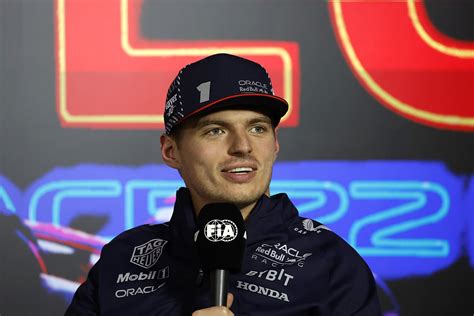 F1: Red Bull não quer que Verstappen seja um "robô de assessoria"