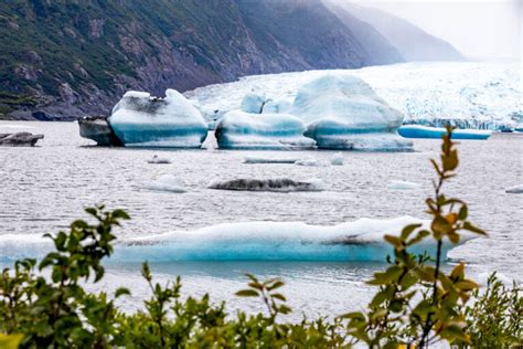 10 Epic Glaciers in Alaska for Your Bucket List - Linda On The Run