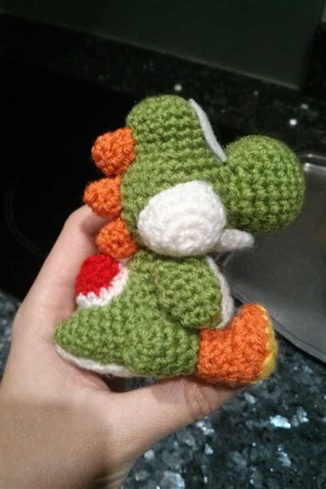 Crochet Yoshi | Crochet yoshi, Crochet patterns, Nintendo crochet