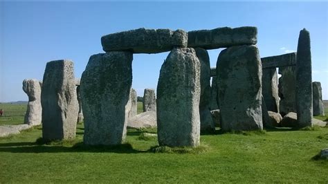 Stonehenge - 360 Degree Panorama - YouTube