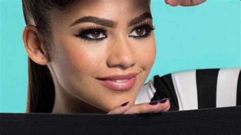 Zendaya’s Favorite Mascara — Shop Her CoverGirl Pick – Hollywood Life