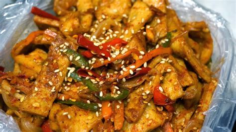 Recipe: Spicy Uhmook / Odeng Bokkeum (Stir Fried Fish Cakes 매콤 어묵볶음)