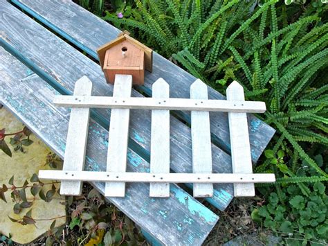 Vintage Picket Fence Garden Decor Picket by UnderTheSycamores