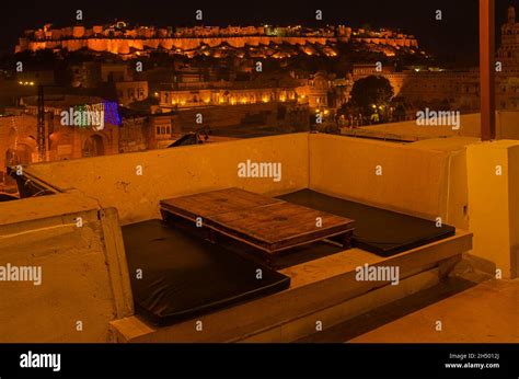 A beautiful night view of the Jaisalmer fort from roof top restaurant. Jaisalmer, Rajasthan ...