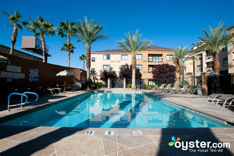 Courtyard by Marriott Las Vegas Summerlin - The Standard Room at the ...