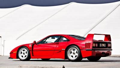 Ferrari F40 Ficha Tecnica, consumo y dimensiones