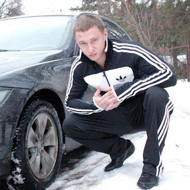 HAVE YOU EVER WONDERED WHY SLAVS ALWAYS WEAR ADIDAS? | Наряд в стиле 90 ...