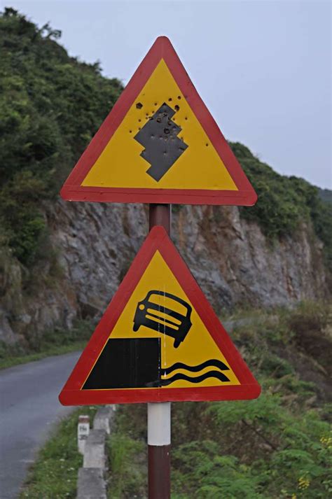 123photogo: FUNNY ROAD SIGNS THAT ACTUALLY EXIST: SPECIAL GALLERY