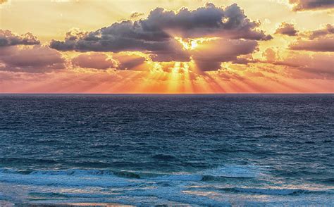 Cancun Sunrise Photograph by Jerry Lohman - Pixels