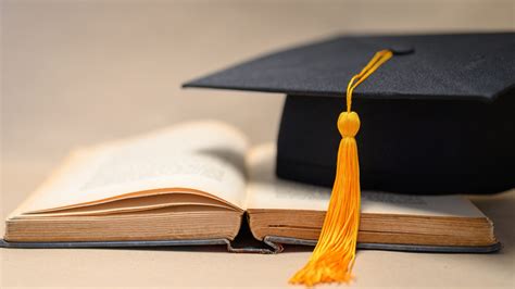 96-Year-Old Black Woman Becomes World's Fifth-Oldest College Graduate