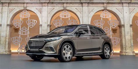 Mercedes-Maybach unveils first all-electric model in the EQS 680 SUV, complete with its own ...