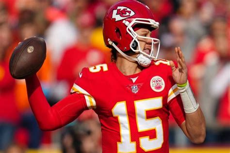 Jordan Love opens up about implanting Patrick Mahomes' no look passes ...