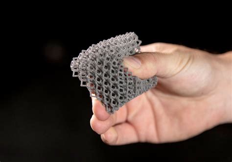 Materialise bietet das neue TPU-Material von BASF für HP Multi Jet ...