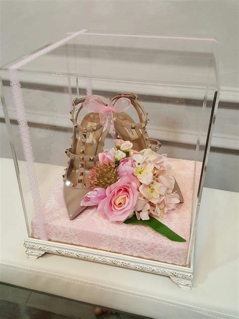 FaiXalCreations: Hantaran acrylic box flamingo pink