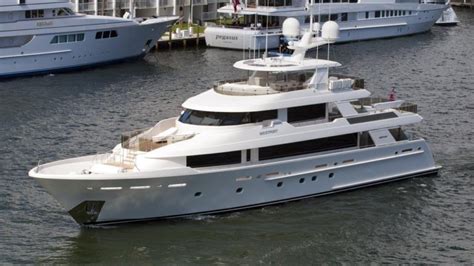 STEVE BISCIOTTI • Net Worth $6 Billion • House • Yacht • Private Jet