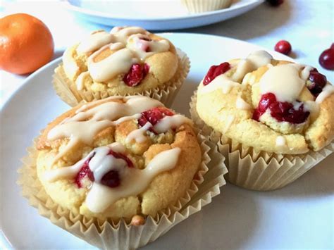 Gluten-Free Cranberry Orange Blender Muffins * Zesty Olive - Simple, Tasty, and Healthy Recipes