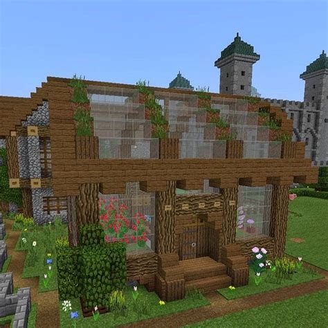 Greenhouse in a lovely town | Minecraft greenhouse, Minecraft houses, Cute minecraft houses