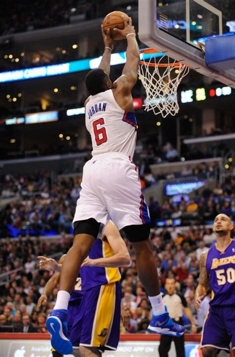 DeAndre Jordan 2 handed slam dunk from the side vs the Lakers ...