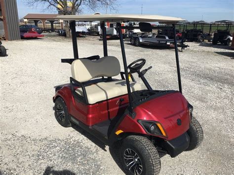 Battery powered 2017 Yamaha Golf Cart for sale