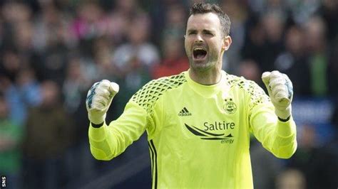 Aberdeen: goalkeeper Joe Lewis extends his contract by two years - BBC ...